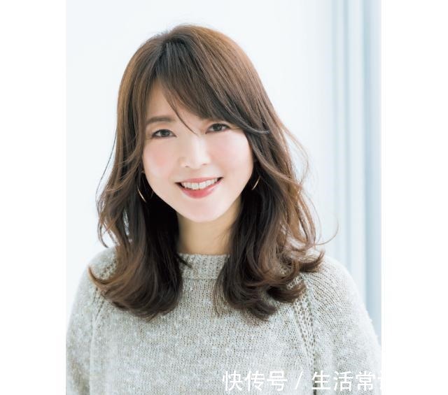 烫发 在日本,40-55岁之间女人最喜欢的10款发型!