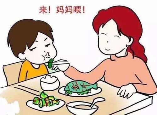 餐桌|家长别再追着孩子喂饭了!学会这几招,孩子就能乖乖坐餐桌吃好饭