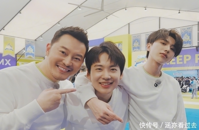 奔跑吧:全員回歸,看baby配了什么鞋?是對宋雨琦最大尊重