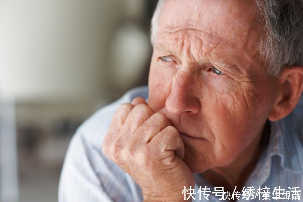 排液|男人的衰老，从哪里最先开始是白头发吗很多人没有猜对