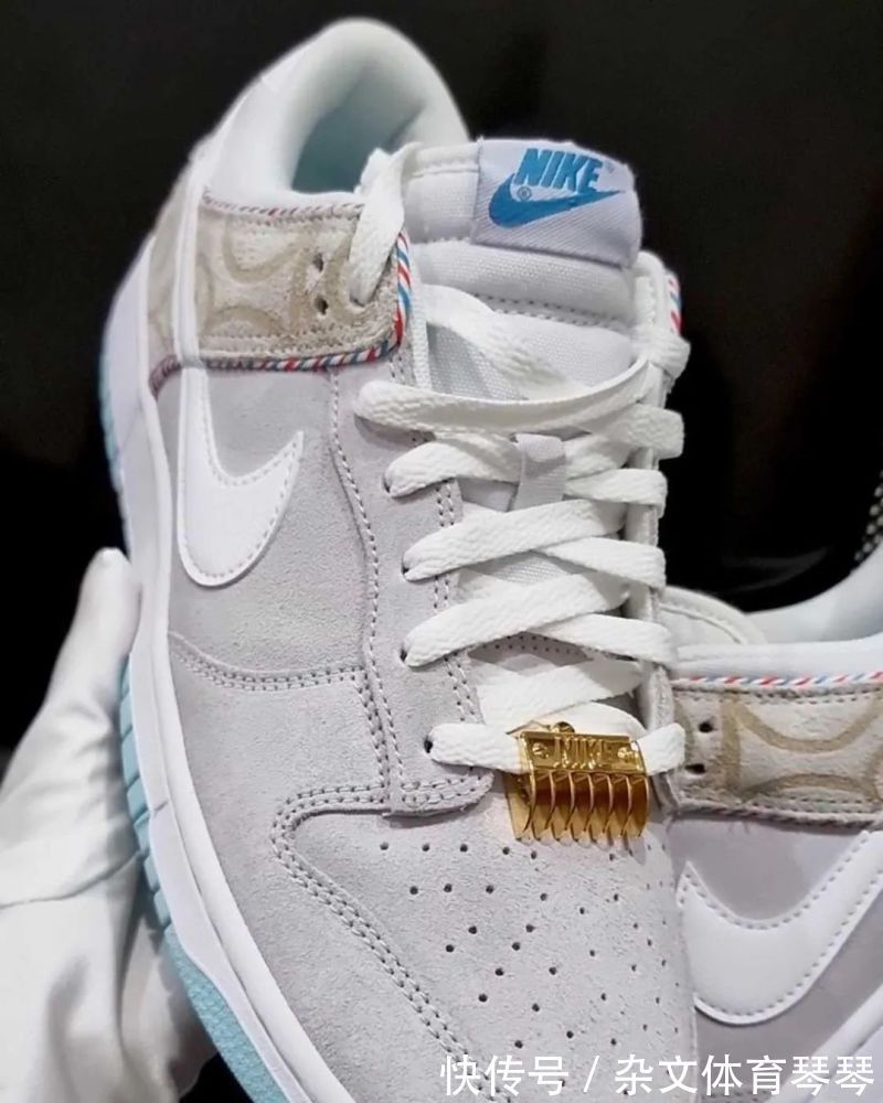 Dunk Tony 老师必入!“发廊”Dunk 新配色来了!金色剃刀超帅!