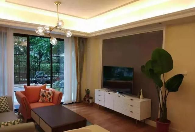 顶楼|顶楼和一楼哪个更值得买入住半年才发现错得离谱，不应该这么选