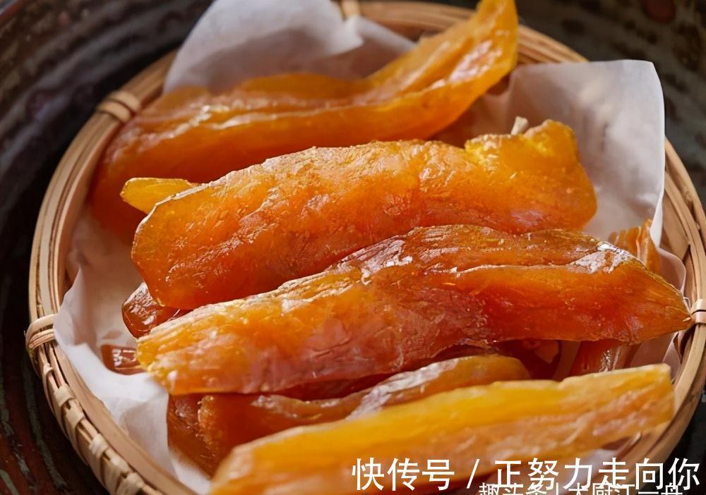 晒红薯干时,学会这2个技巧,软糯香甜有嚼劲,再也不用买着吃了