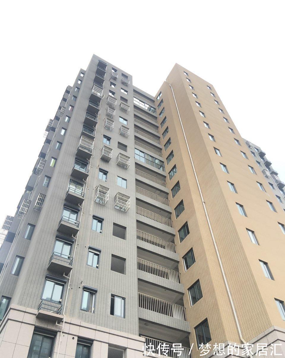 电梯|受够连廊房带来的痛苦,一家人坚持选楼梯房,入住后感觉真舒适!