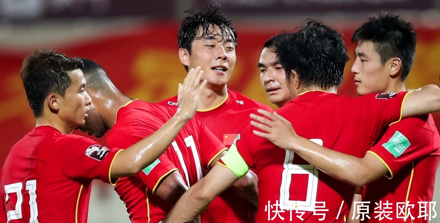 尹鸿博|李霄鹏不学李铁!国足新名单浮出水面:4进8出,“关系户”被清洗