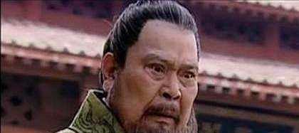 得罪邻居丢皇位,这两个历史故事告诉你出来混,迟早要还的