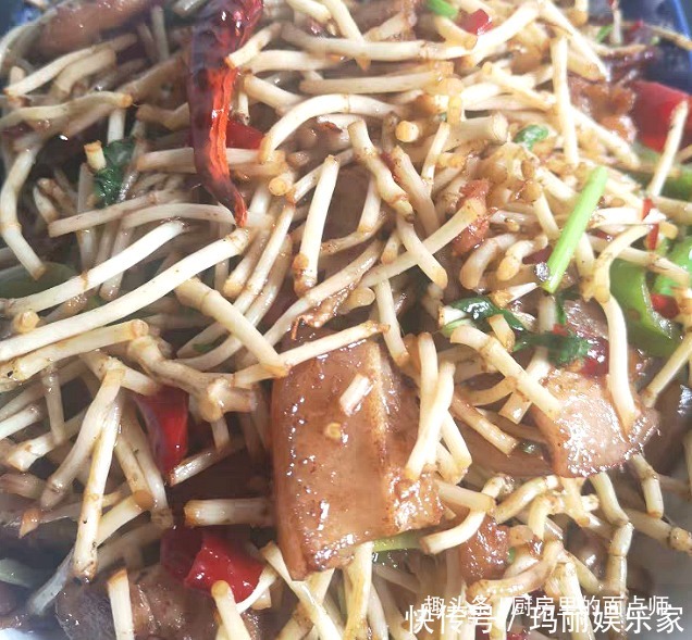 折耳根炒腊|天冷多吃这菜,每天炒一盘,刮油又瘦身,嘴巴不臭了,提高免疫力