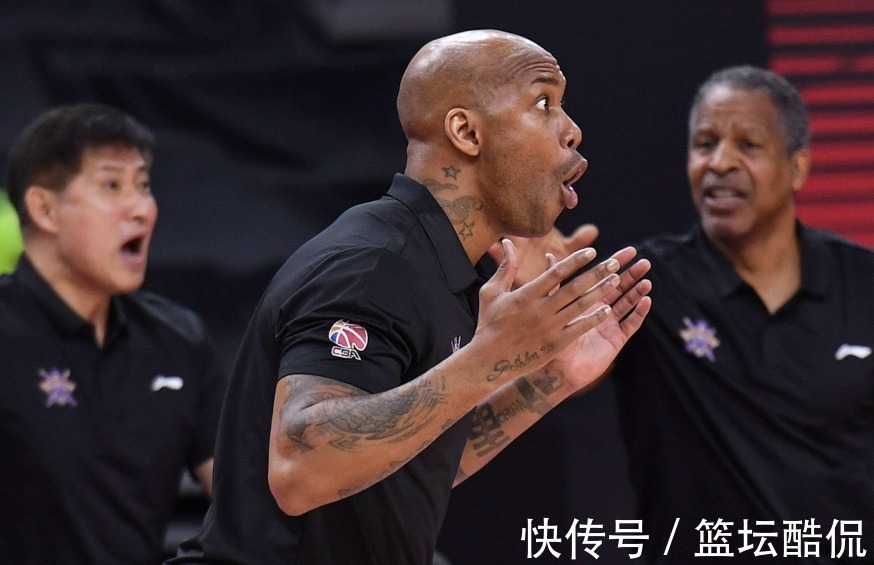 cb正式离队!CBA名将疑似与马布里不和,马布里固执己见再被质疑