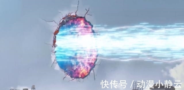 慢镜头|你以为伽古拉看见艾斯露出的是不屑的表情?其实他在掩饰心中的狂喜