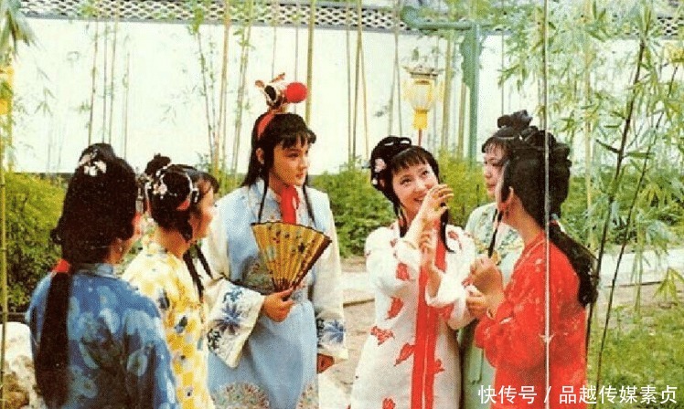 精明|王熙凤如此精明,为何拿戏子取笑林黛玉?她比宝玉更懂黛玉