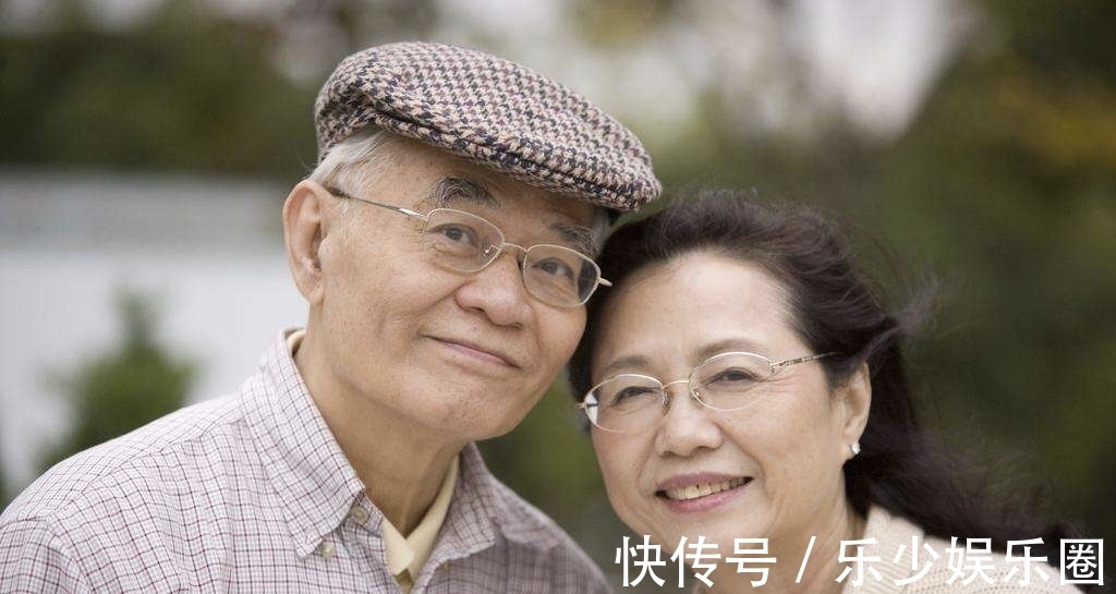 营养物质|40岁到59岁是养生期,记好3个习惯,做好一件事,长寿不是梦