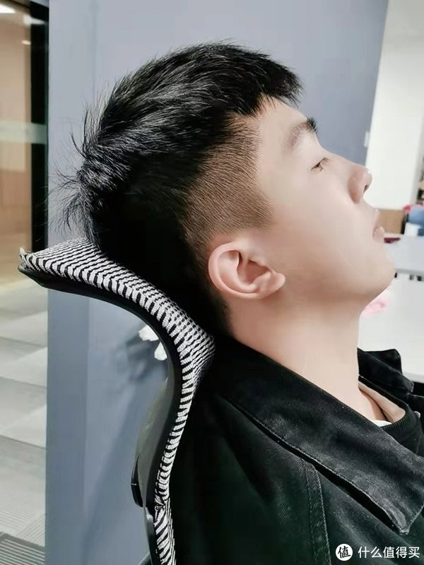 人体工学|300元的人体工学椅真的好用吗?每个人都需要?
