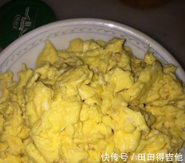 特色|北方的特色面食，韭菜盒子，做法具体明了，快来收藏吧！