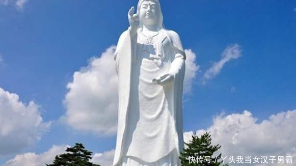 世界|世界“诡异”的三座佛像,在晚上看更神秘,有两座在我国