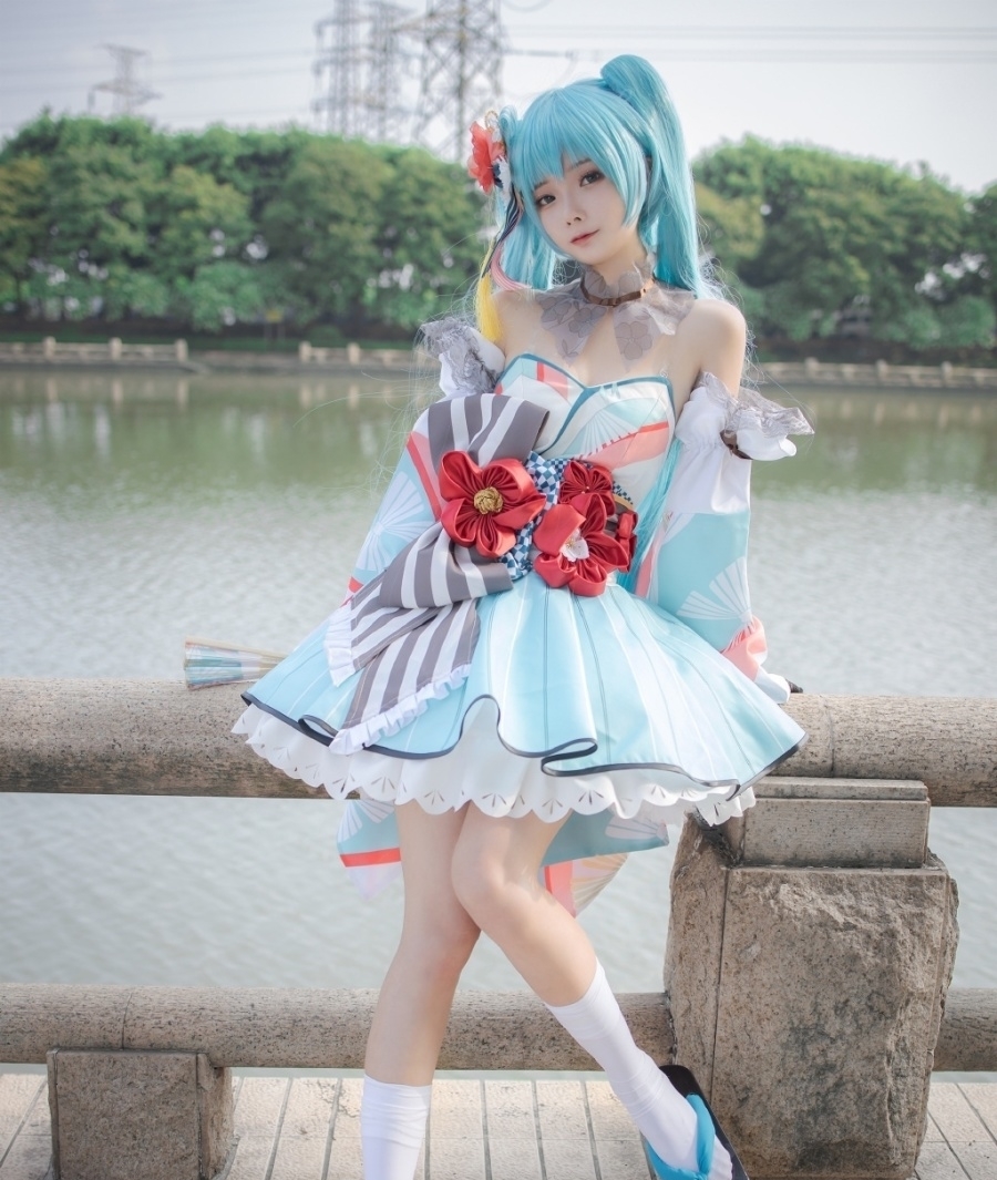 初音夏日祭|cos：初音夏日祭cos正片@tanth渡