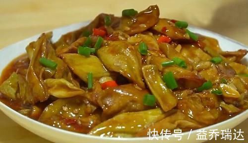 多汁|茄子别再炒着吃,学会新做法,不炒不蒸不做馅料,上桌瞬间扫光