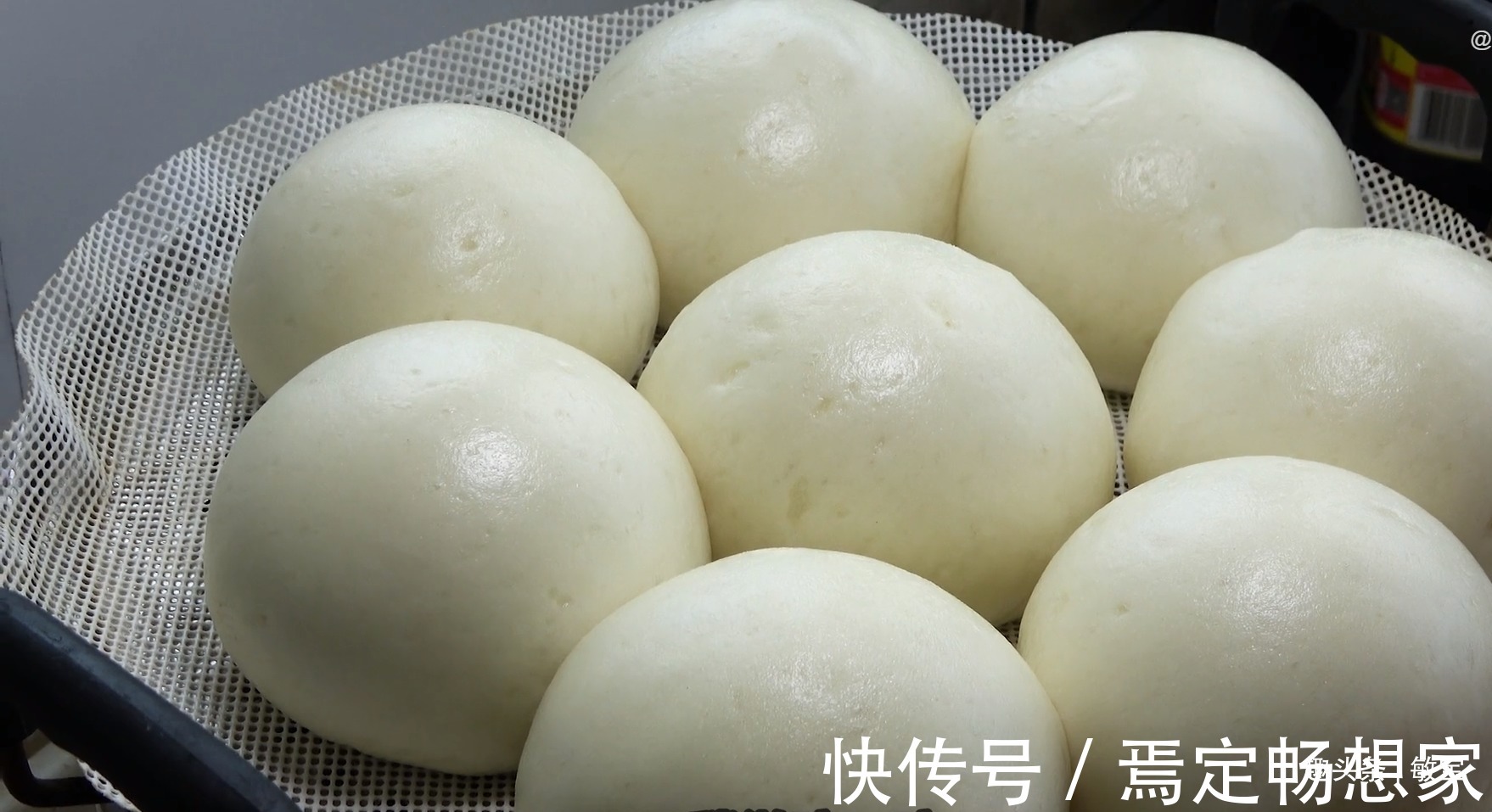 蒸馒头是开水还是冷水上锅要不要焖教你这么蒸个个白胖不回缩