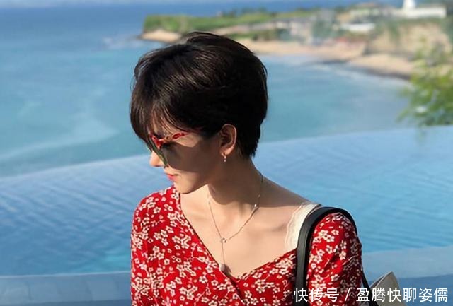 5款适合头发稀少的发型,高级时髦还显发量,拯救头发少的困扰