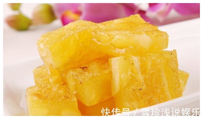 红豆马蹄糕|马蹄糕看起来不好看，却吃着很爽口，可以当作下午茶哦！