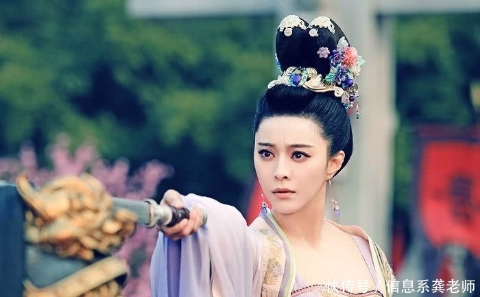 皇帝|此皇帝对两废妃说:我会救你们出去,皇后说了个两字,结果太悲催