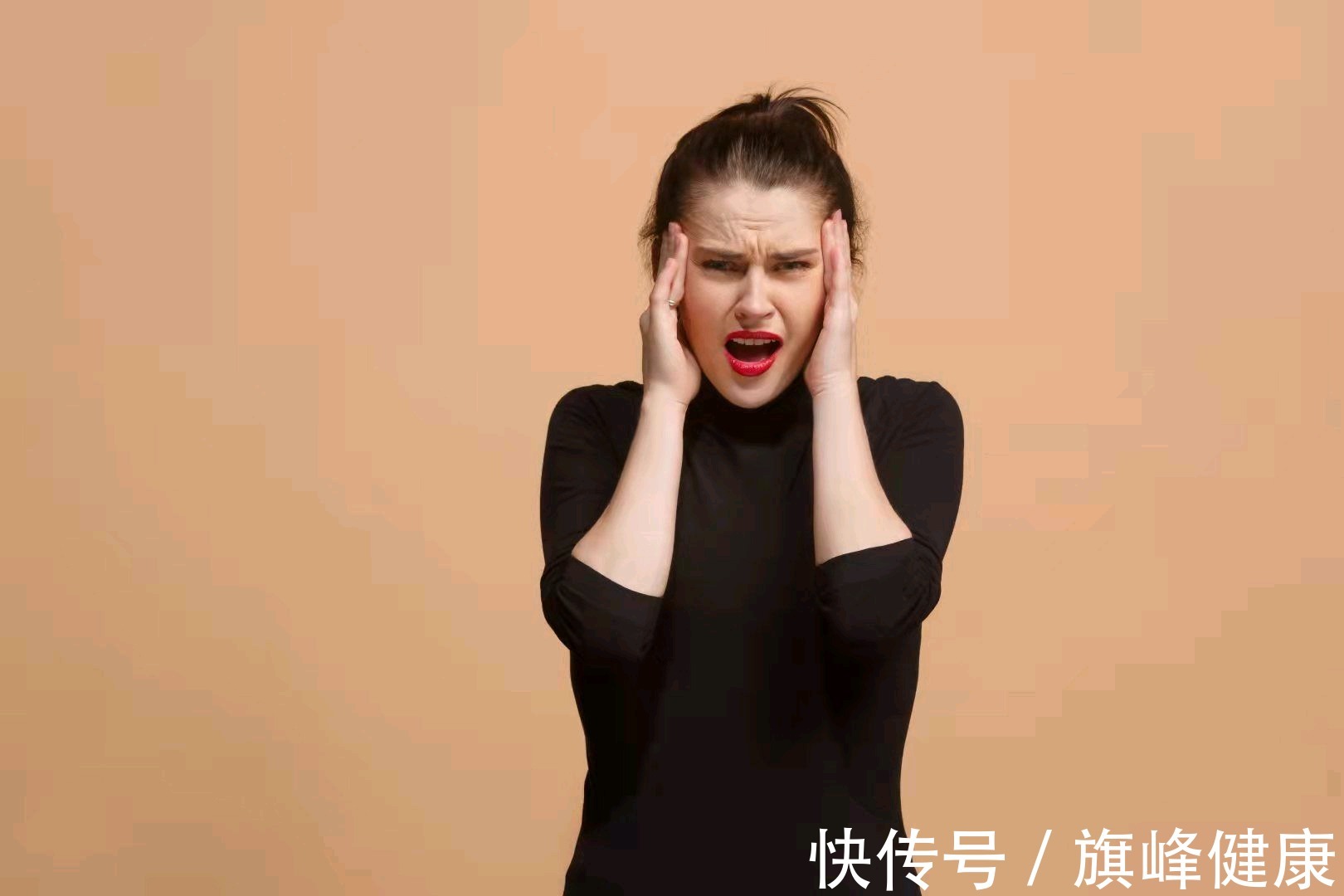 痛苦|长期玩手机,容易带来这样的痛苦