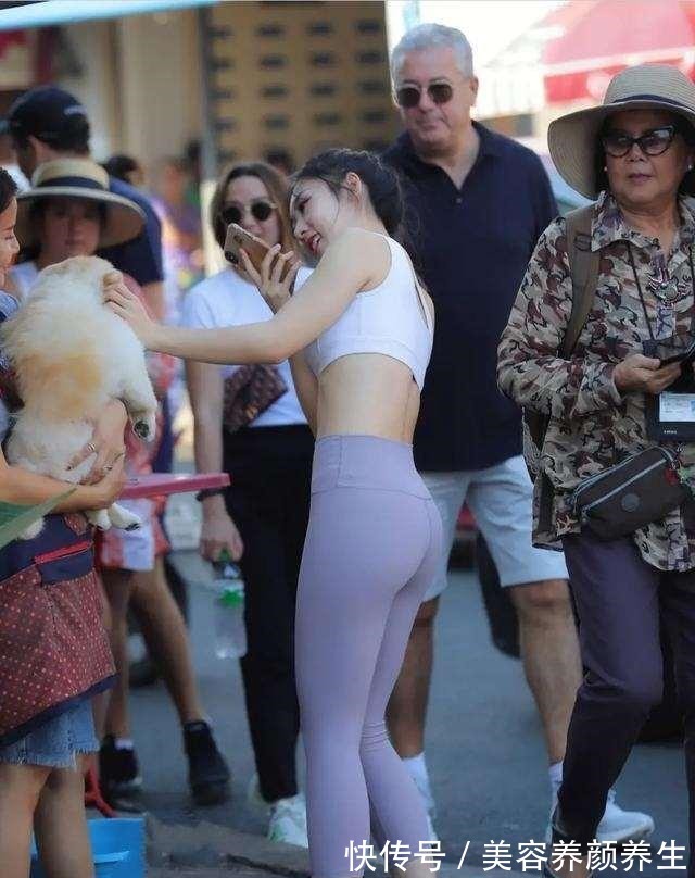 针织料 打底裤拥有气质与优雅气质,穿出淑女气质,好看又文艺!