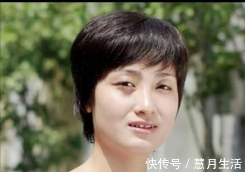 年纪|女人年纪大了是留长发好看还是短发好看?