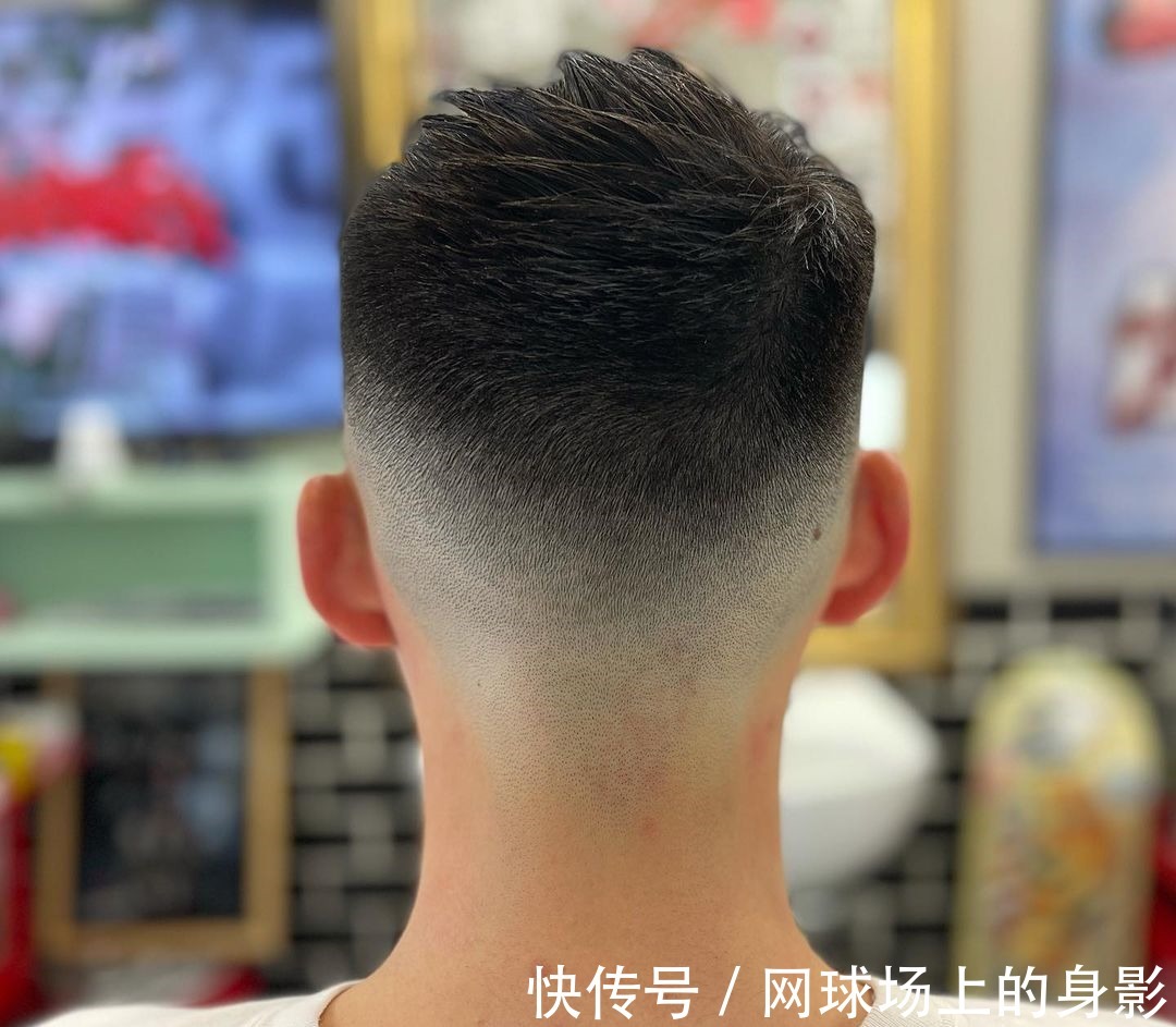 烫发 别再剪狼尾发型了,想帅就剪这18款,你也可以变男神