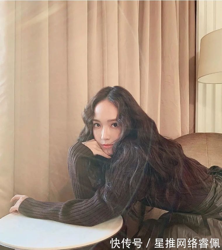 郑秀妍 仙女们都在烫的发型!软萌“泰迪卷”美出天际