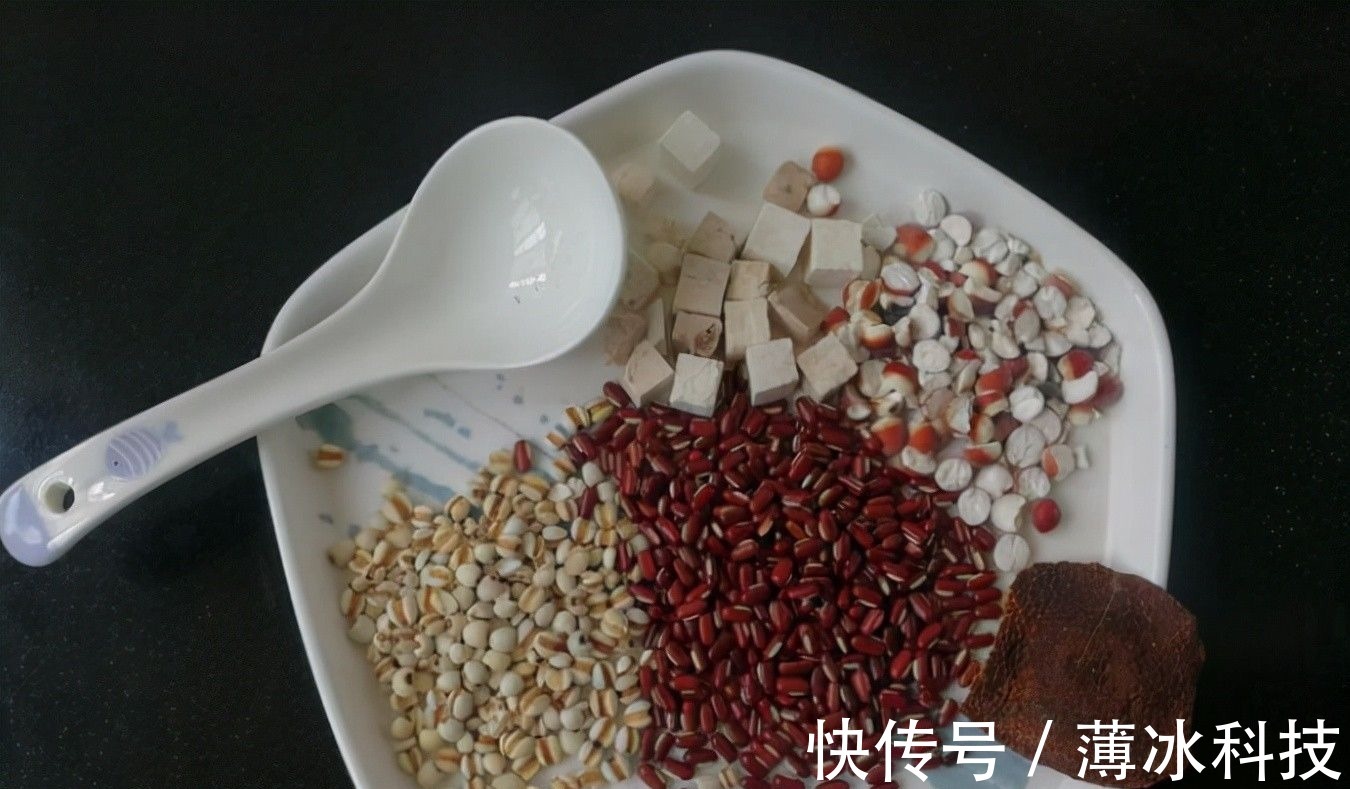 买红豆，选“圆红豆”还是“长红豆”？口感营养区别大，别买错了