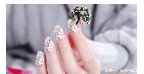 氛围|精致和完美的美甲,让你做个引人注目的新娘,营造浪漫优雅的氛围