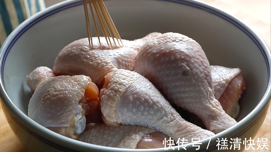 啤酒|鸡腿最过瘾最简单的做法,一口电饭锅就能做,出锅馋的流口水