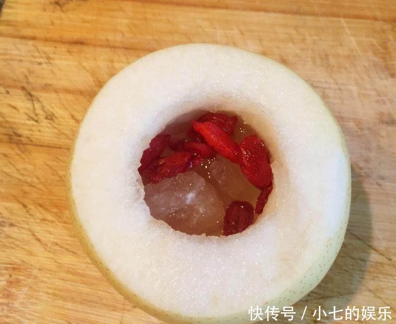 冰糖|冰糖炖雪梨,润肺补肺,还超好吃