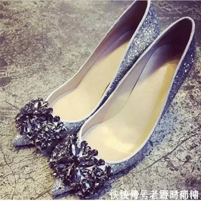 女人|穿着高跟鞋的女人,有一种无法抵抗的性感