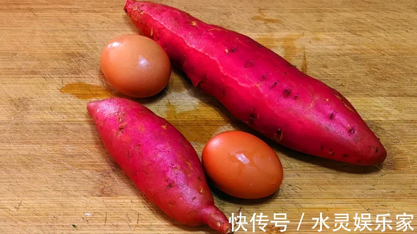 秋后要多吃红薯,教你秘制新吃法,不烙饼不蒸糕,吃一次就忘不了