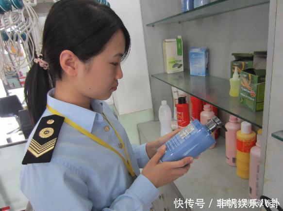 皮肤|皮肤主任美白很简单,1种“零食”每天吃,皮肤干净透亮