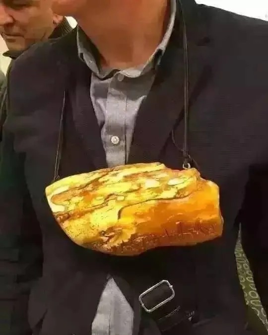 朋友|玩文玩的朋友都追求越大越好