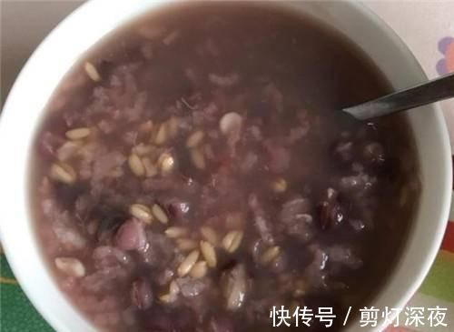 红枣|花生和它一起食,隔天食一次,皮肤红润嫩滑如少女,拥有冻龄肌肤