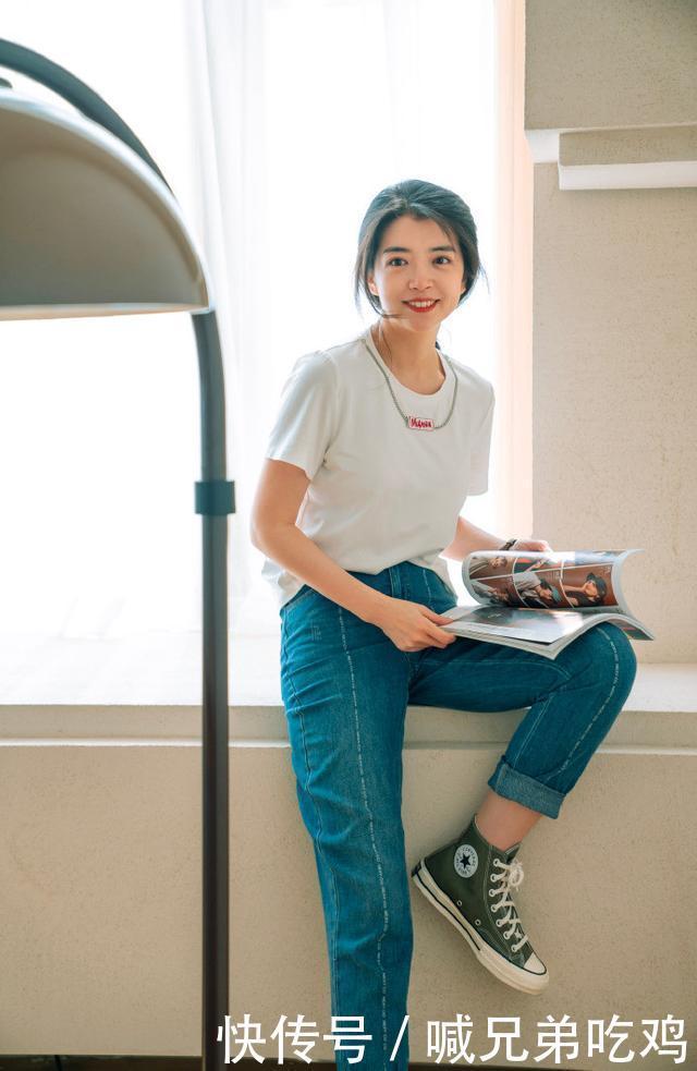 高跟鞋的潮流趋势已过,现在会穿的女人都穿“它”,时髦又减龄