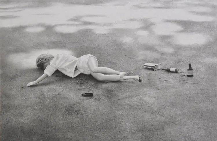 KerryBrooks&美女画家KerryBrooks的素描柔和细腻、造型准确、层次丰富