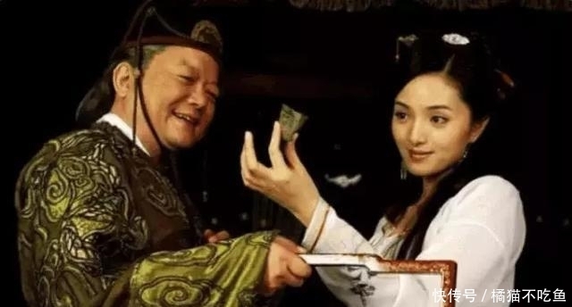 原因|妃子被打入冷宫,为何太监们会抢着去服侍?背后原因令人心寒!