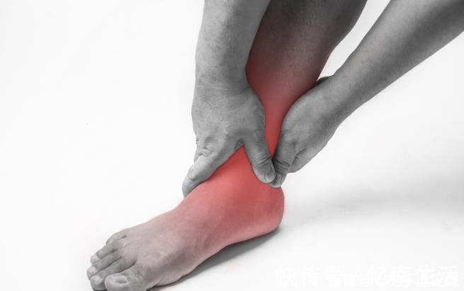 静脉|体内有血栓,脚知道脚上若有4种反应,小心血管随时爆发
