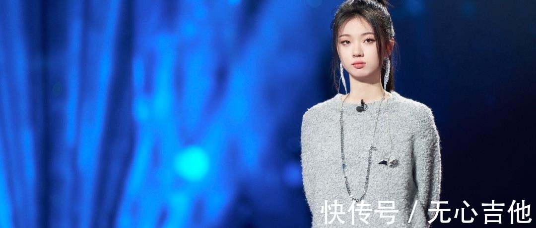 單依純加盟騰訊音樂娛樂盛典，與好聲音導(dǎo)師及助教同臺，發(fā)展好快