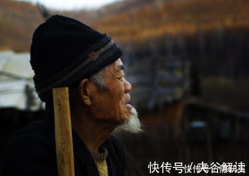 老年痴呆症|老年痴呆虽可怕，但1个动作就能预防，可惜99％的老人不知道！