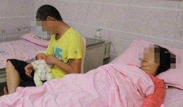 孩子|夫妻多年怀不上孩子,旅游一趟就怀上了,孩子出生后丈夫大怒