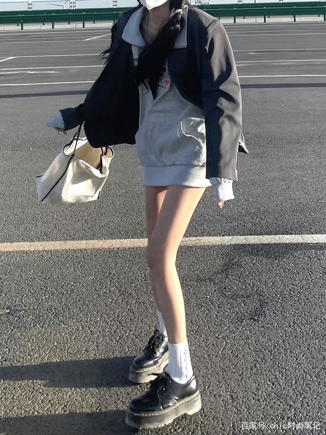 棋盘格|初秋卫衣大赏，挑不好就是又胖又邋遢，如何挑选也是一门学问