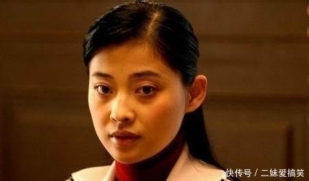 26年前朱时茂春晚小品中,谁注意他旁边的女孩,已火得一塌糊涂