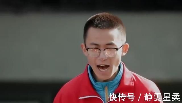 妈妈|少年说男孩吐槽妈妈太年轻,走在路上成“姐弟”,爸爸回答亮了