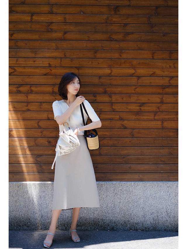 得体|40+的女人穿搭分享,如何打造气质感?提前品味又显得高级