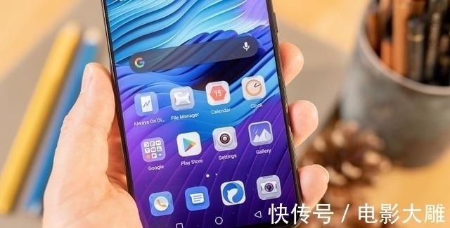 手机|官方直降600元，12GB+256GB+144赫兹，55W快充旗舰顶配版售价亲民